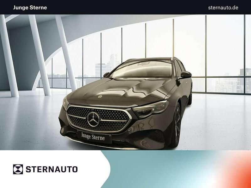 Metalliclack graphitgrau Gebraucht 2024 Mercedes E300 Advanced Plus Kombi | 51.884 € (Superpreis) - Bild 1/4
