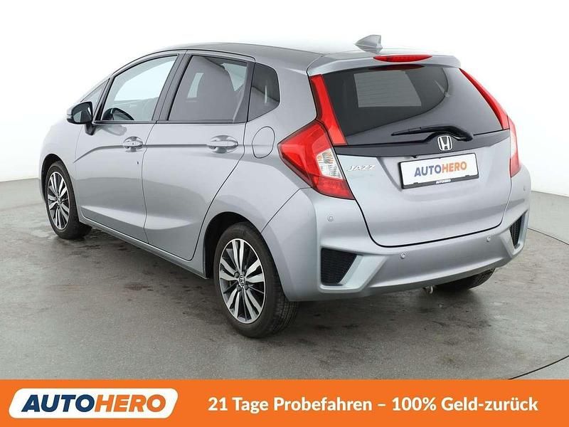 Gebraucht Honda Jazz Elegance 102 PS (75 kW) 2017 Tinted silver Kleinwagen