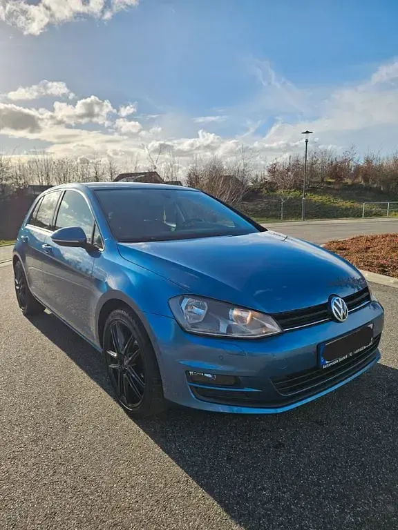 Gebraucht VW Golf VII Trendline 86 PS (63 kW) 2014 Blau Limousine