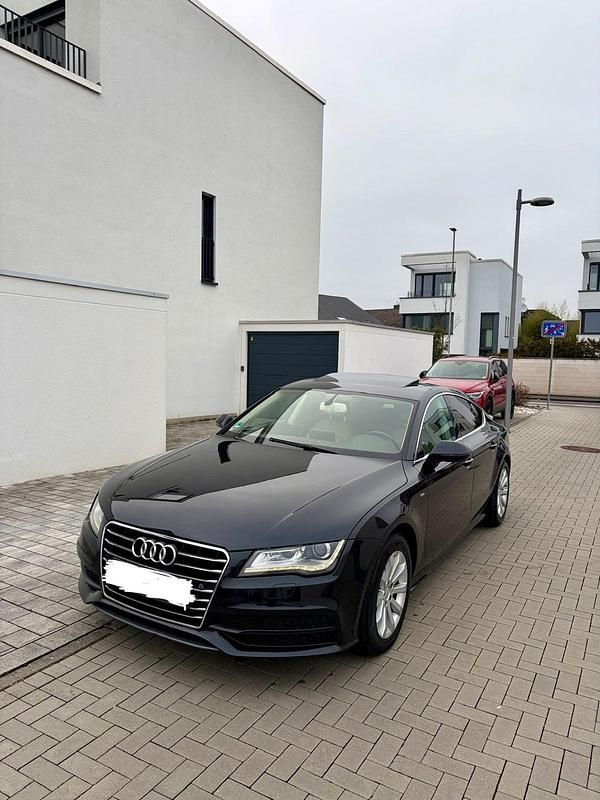 Gebraucht Audi A7 S-Line 204 PS (150 kW) 2011 Schwarz Kleinwagen