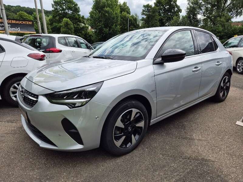 Kristall silber Gebraucht 2022 Opel Corsa-e Elegance Kleinwagen | 16.990 € (Fairer Preis) - Bild 1/4
