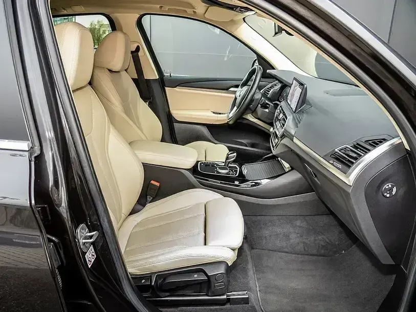 Gebraucht BMW X3 Sport Line 286 PS (210 kW) 2023 Grau SUV