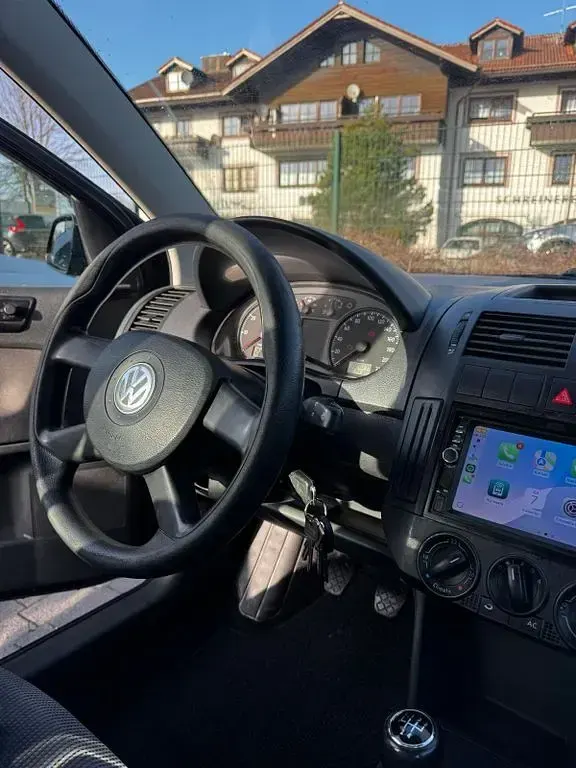 Gebraucht VW Polo 80 PS (58 kW) 2006 Schwarz Kleinwagen