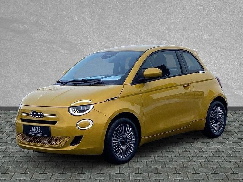 Neu Fiat 500 65 PS (47 kW) 2026 Sun of italy gelb Limousine