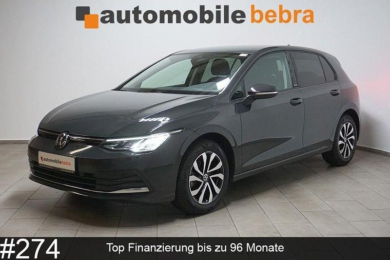 Uranograu Gebraucht 2021 VW Golf VIII Active Limousine | 21.790 € (Guter Preis) - Bild 1/4
