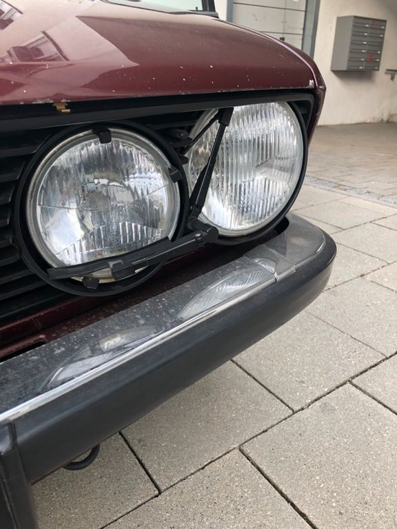 Rot Gebraucht 1983 BMW 528 Performance Limousine | 17.400 € - Bild 1/4