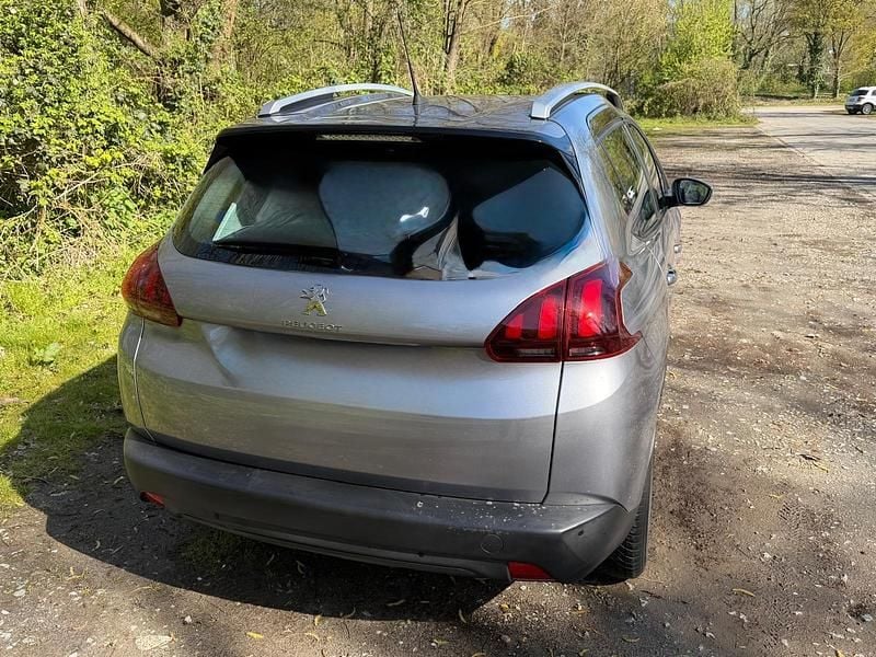 Second-hand Peugeot 2008 Active 83 CP (61 kW) 2019 Gri SUV
