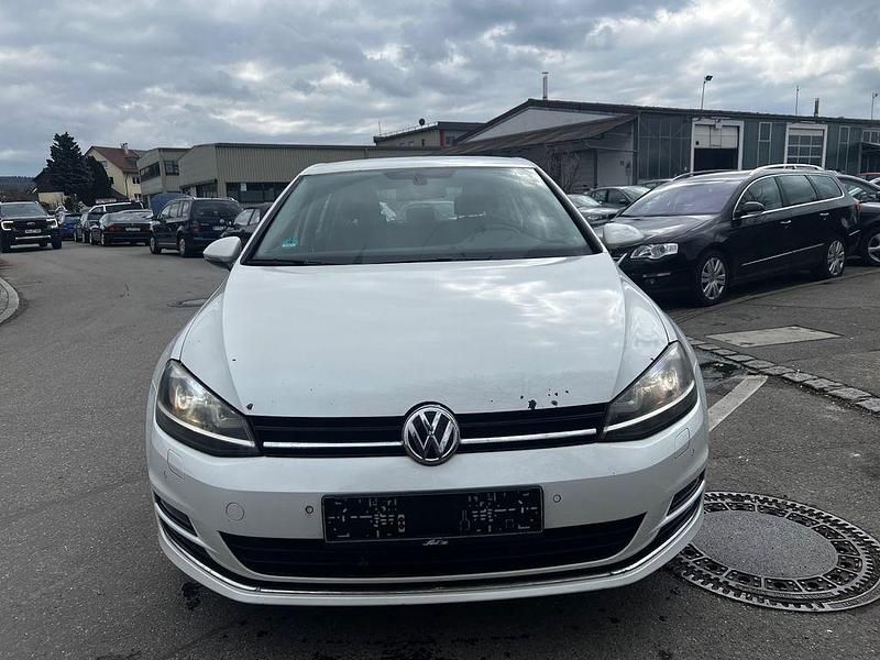 Gebraucht VW Golf VII Highline 150 PS (110 kW) 2012 Weiß Limousine
