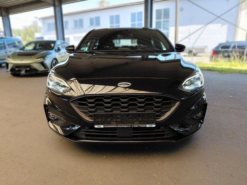 Gebraucht Ford Focus ST-Line 150 PS (110 kW) 2019 Schwarz Limousine
