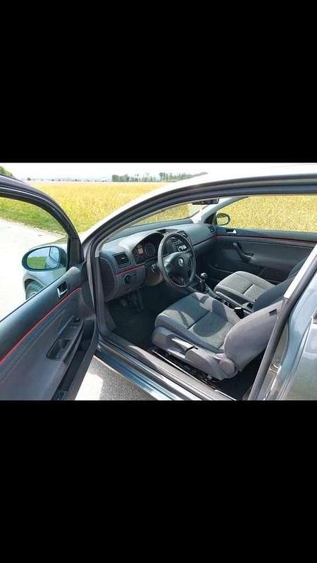Gebraucht VW Golf IV GTI 75 PS (55 kW) 2005 Grau Kleinwagen