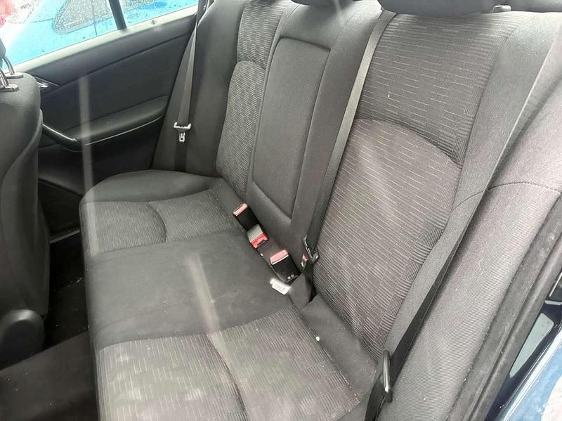 Gebraucht Mercedes C200 122 PS (89 kW) 2006 Smaragdschwarz  metalliclack Limousine