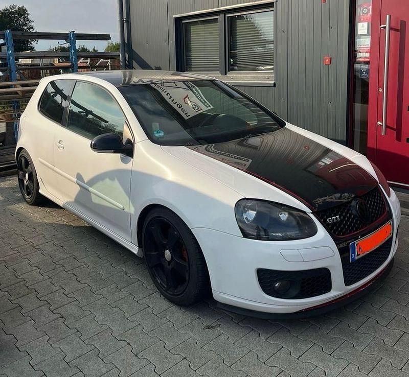 Weiß Gebraucht 2005 VW Golf GTI Limousine | 3.500 € (Guter Preis) - Bild 1/4