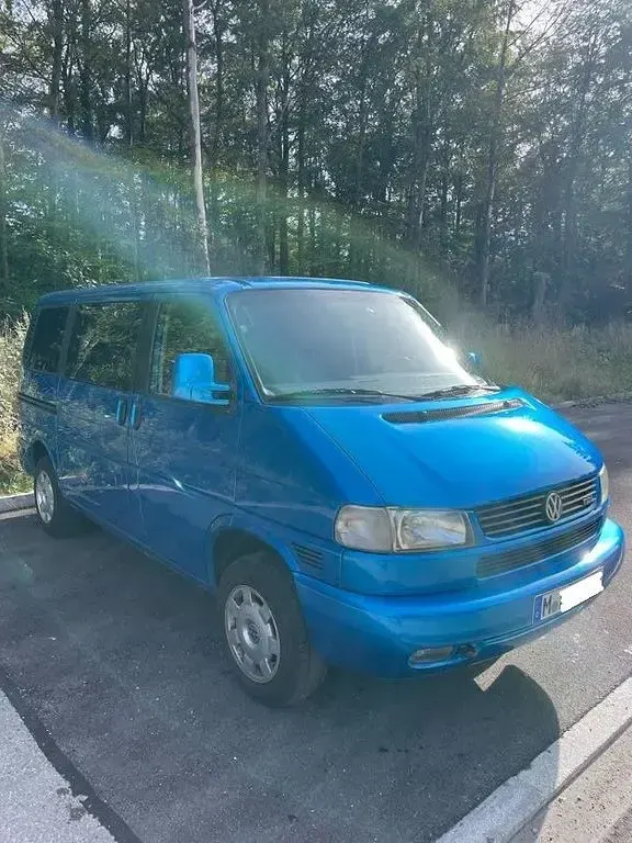 Gebraucht VW Multivan 102 PS (75 kW) 1997 Blau Van / Kleinbus