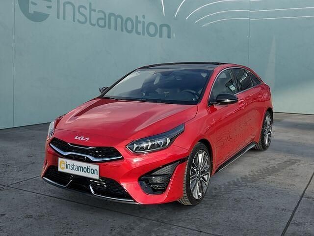 Neu Kia ProCeed GT-Line 140 PS (102 kW) 2025 Rot Kleinwagen