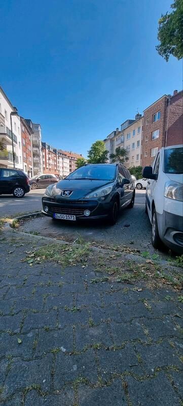 Silber Gebraucht 2009 Peugeot 207 Kombi | 2.000 € (Fairer Preis) - Bild 1/4