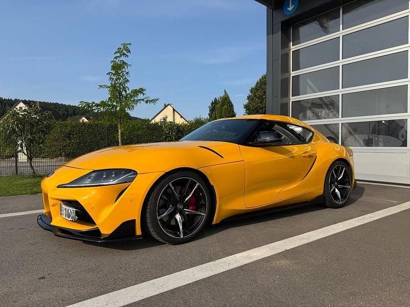 Gelb Gebraucht 2019 Toyota Supra Coupé | 49.900 € (Guter Preis) - Bild 1/4
