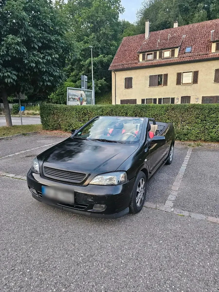 Gebraucht Opel Astra 125 PS (91 kW) 2002 Schwarz Cabrio