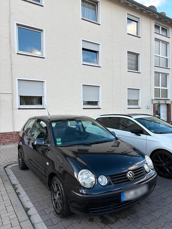 Schwarz Gebraucht 2004 VW Polo Coupé | 700 € (Fairer Preis) - Bild 1/4