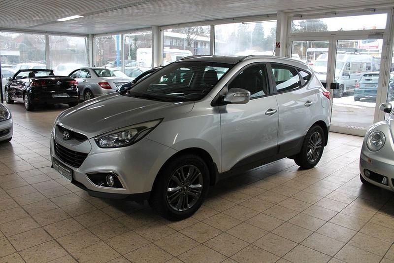 Gebraucht Hyundai ix35 Style 166 PS (122 kW) 2015 Silber SUV