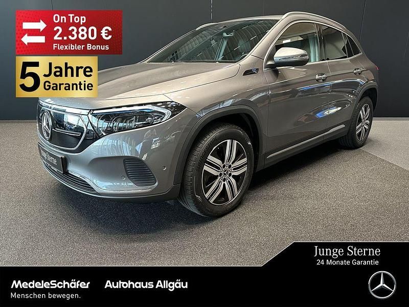 Lack mountaingrau (metallic) Gebraucht 2021 Mercedes EQA250 Advanced SUV | 26.590 € (Fairer Preis) - Bild 1/4