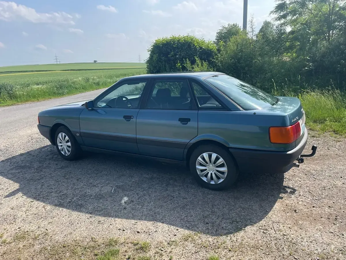 Gebraucht Audi 80 90 PS (66 kW) 1991 Grün Limousine