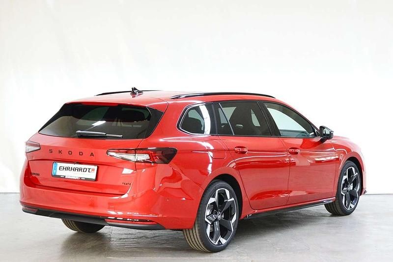 Neu Skoda Superb SportLine 193 PS (141 kW) 2025 Rot Kombi