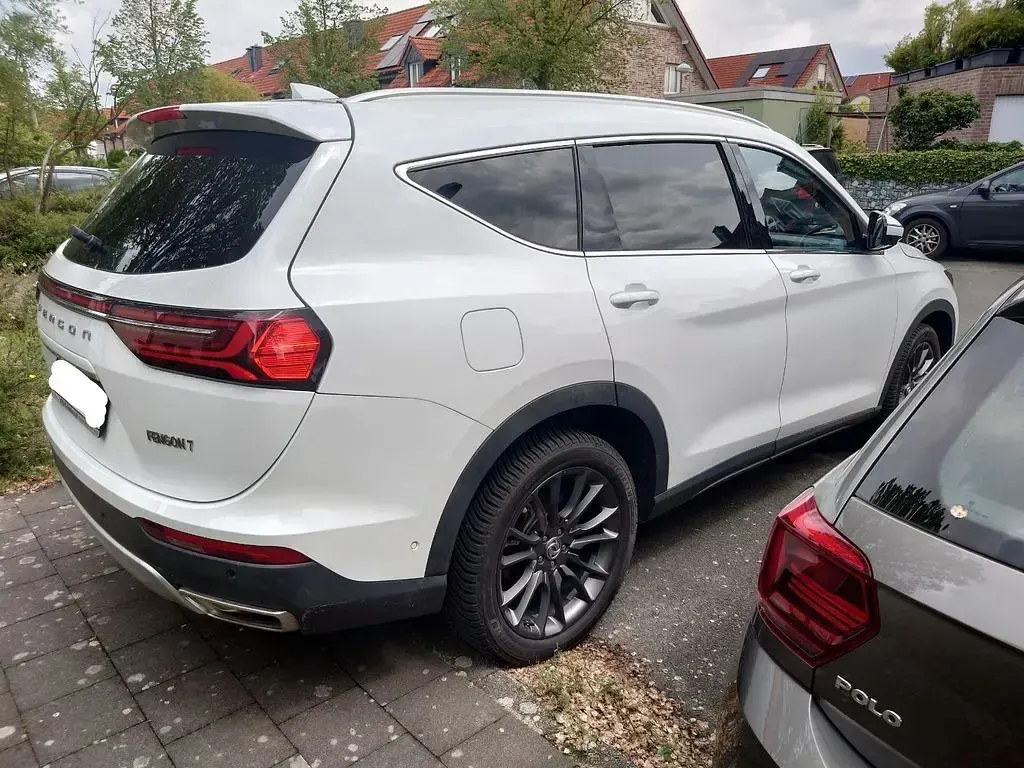 Gebraucht DFSK Fengon 220 PS (161 kW) 2024 Weiß SUV