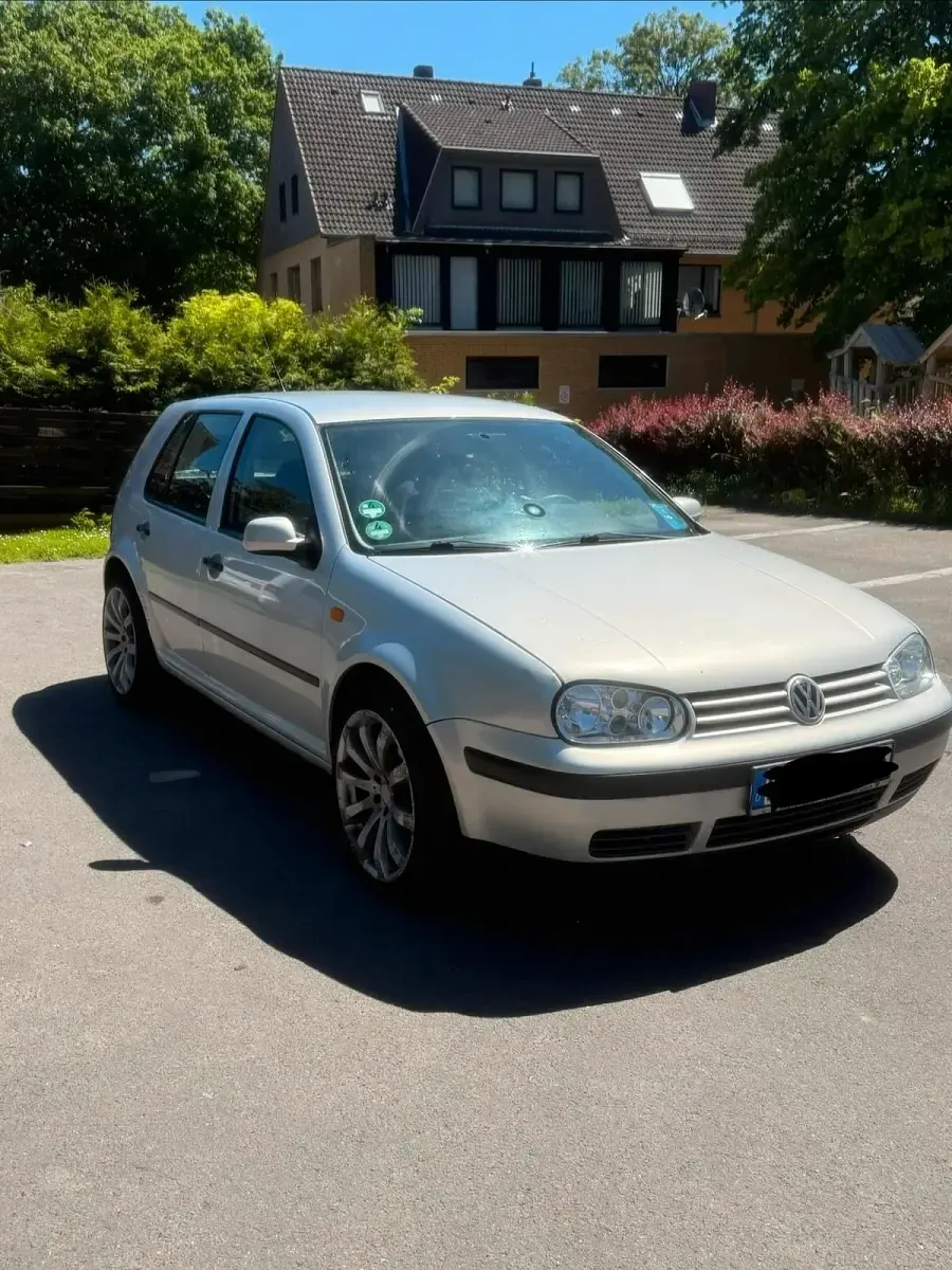 Occasion VW Golf IV 105 ch (77 kW) 2000 Argent Citadine