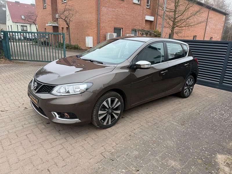 Gebraucht Nissan Pulsar Acenta 116 PS (85 kW) 2017 Braun Kleinwagen