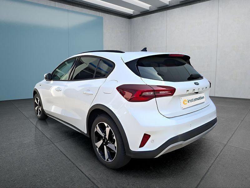 Gebraucht Ford Focus Active X 155 PS (114 kW) 2025 Weiß Limousine