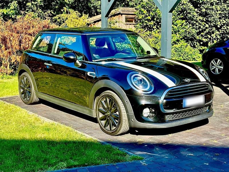 Gebraucht Mini Cooper D Chili 116 PS (85 kW) 2019 Schwarz Kleinwagen