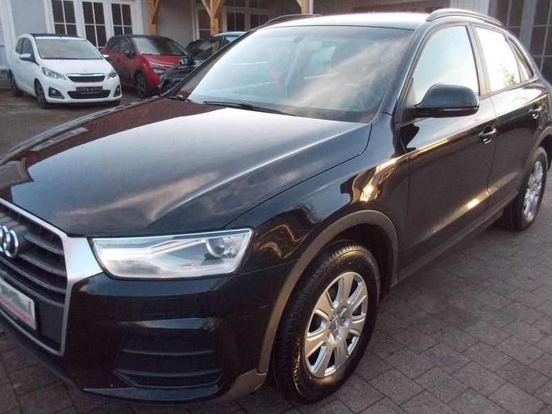 Schwarz Gebraucht 2016 Audi Q3 Basis SUV | 14.500 € (Fairer Preis) - Bild 1/4