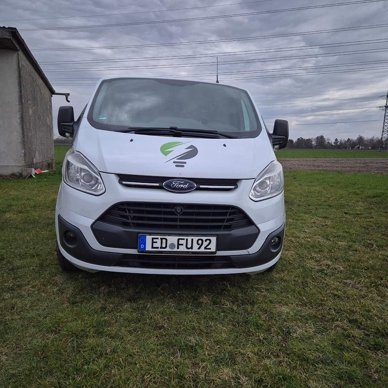 Second-hand Ford Transit Custom 101 CP (74 kW) 2014 Alb Monovolum