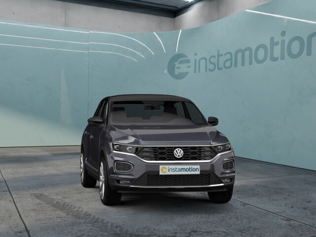 Grau Gebraucht 2020 VW T-Roc United SUV | 25.188 € (Teuer) - Bild 1/2