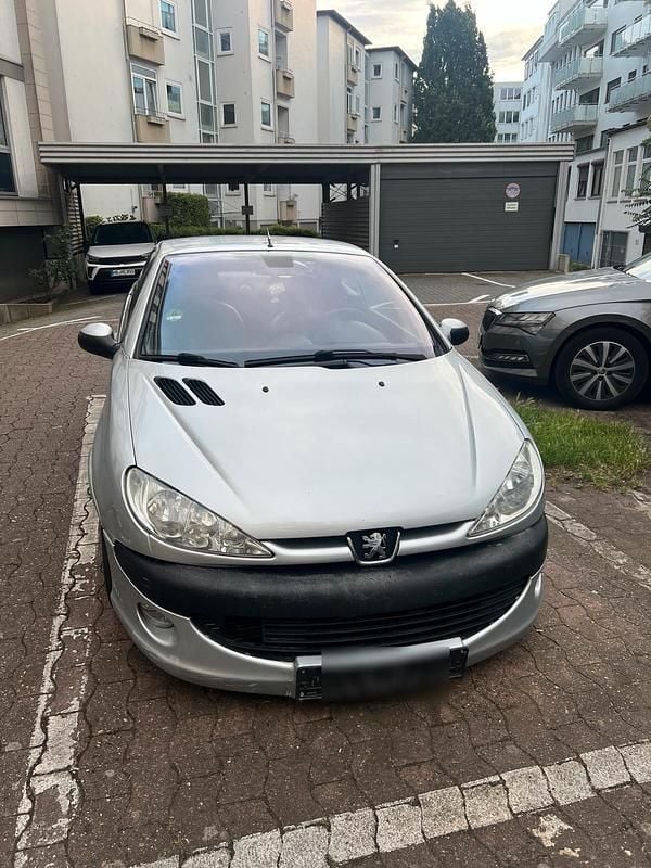 Silber Gebraucht 2002 Peugeot 206 CC Cabrio | 650 € (Superpreis) - Bild 1/4