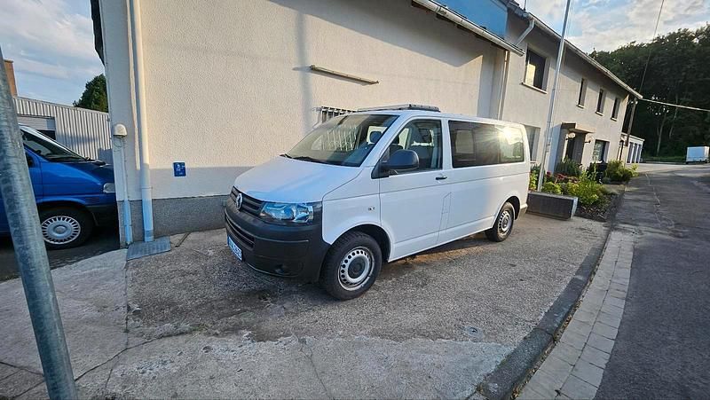 Weiß Gebraucht 2012 VW T5 Van | 15.400 € (Fairer Preis) - Bild 1/4