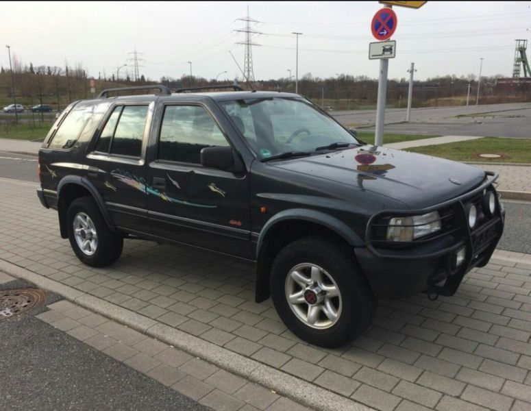Капот opel frontera a