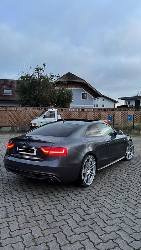 Gebraucht Audi A5 S-Line 245 PS (180 kW) 2012 Grau Coupé
