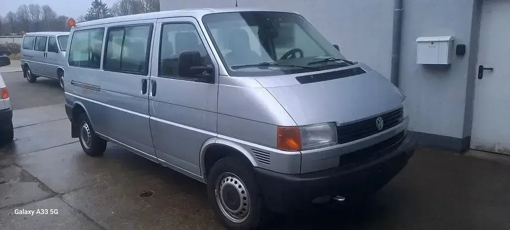 Gebraucht VW T4 102 PS (75 kW) 2003 Silber Van