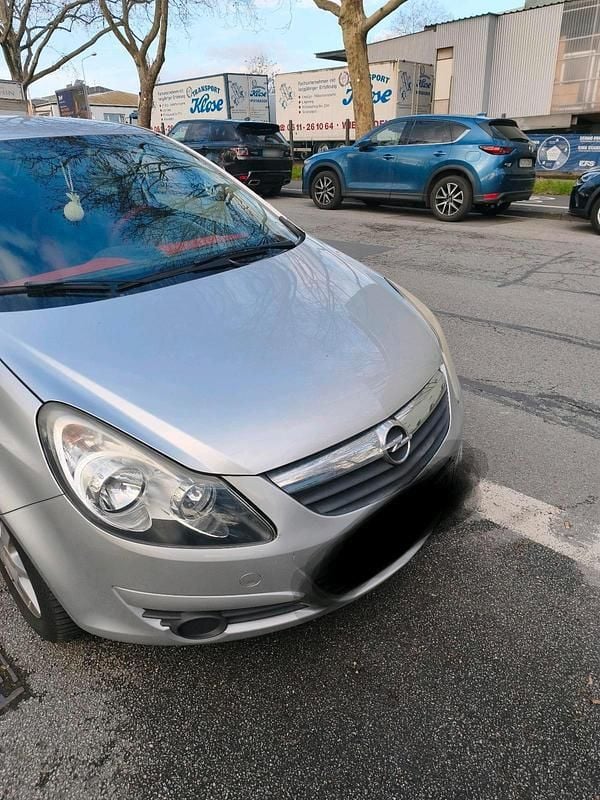 Second-hand Opel Corsa 90 CP (66 kW) 2010 Argintiu Hatchback