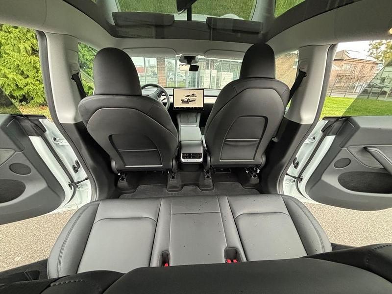 Gebraucht Tesla Model Y 378 kW (514 PS) 2024 Weiß SUV