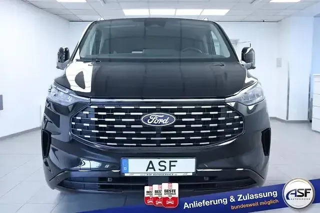 Gebraucht Ford Tourneo Custom Titanium 2025 Schwarz Van