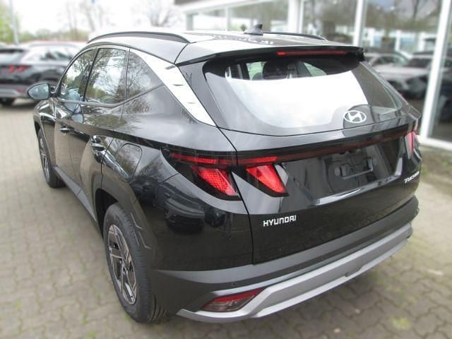 Neu Hyundai Tucson Select 150 PS (110 kW) 2026 Schwarz SUV