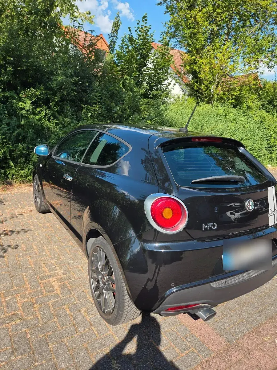 Gebraucht Alfa Romeo MiTo 105 PS (77 kW) 2015 Schwarz Kleinwagen