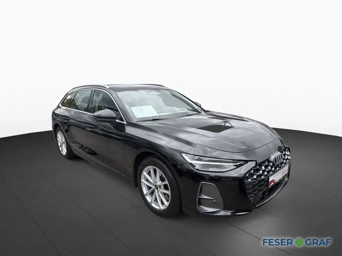 Gebraucht Audi A6 Sport 204 PS (150 kW) 2026 Mythosschwarz metallic Kombi