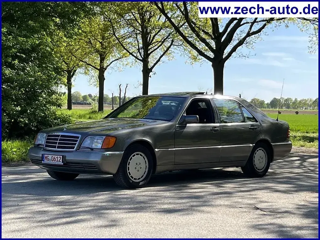 Gebraucht Mercedes 400 286 PS (210 kW) 1992 Schwarz Limousine