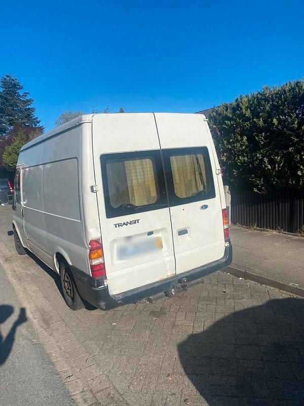 Second-hand Ford Transit 85 CP (62 kW) 2004 Alb Berlinǎ