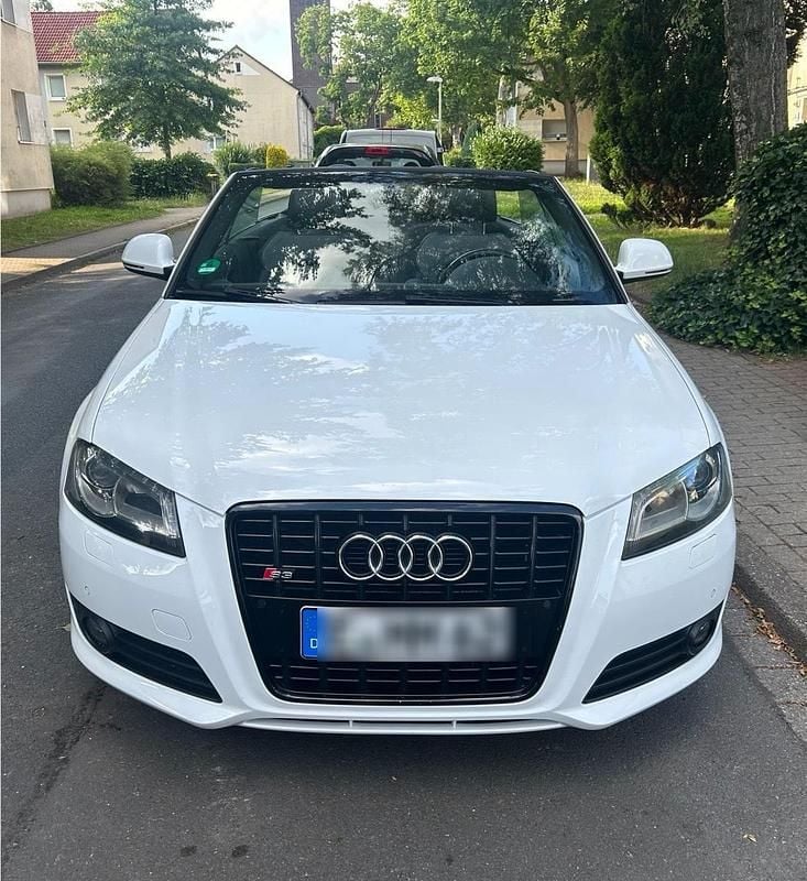 Weiß Gebraucht 2008 Audi A3 Cabriolet Design Cabrio | 10.500 € - Bild 1/4