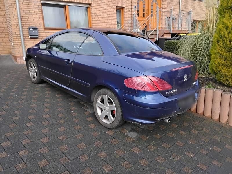 Gebraucht Peugeot 307 CC 136 PS (100 kW) 2003 Blau Cabrio