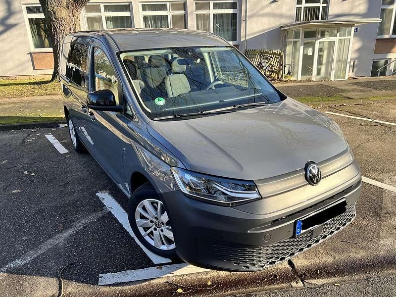 Gebraucht VW Caddy Maxi 114 PS (83 kW) 2023 Grau Van / Kleinbus